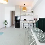 Emerald * Bucureşti