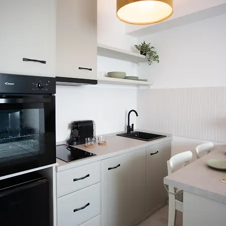 Emerald Apartment Bucharest